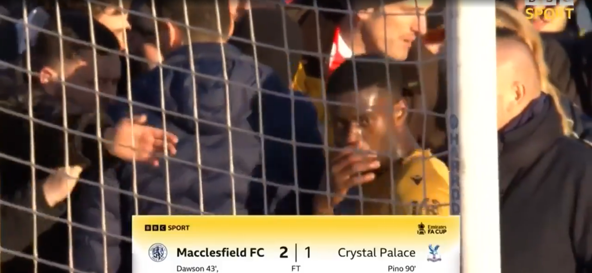 Marc Guehi, confruntare cu fanii! Crystal Palace a suferit un eșec istoric în Cupa Angliei