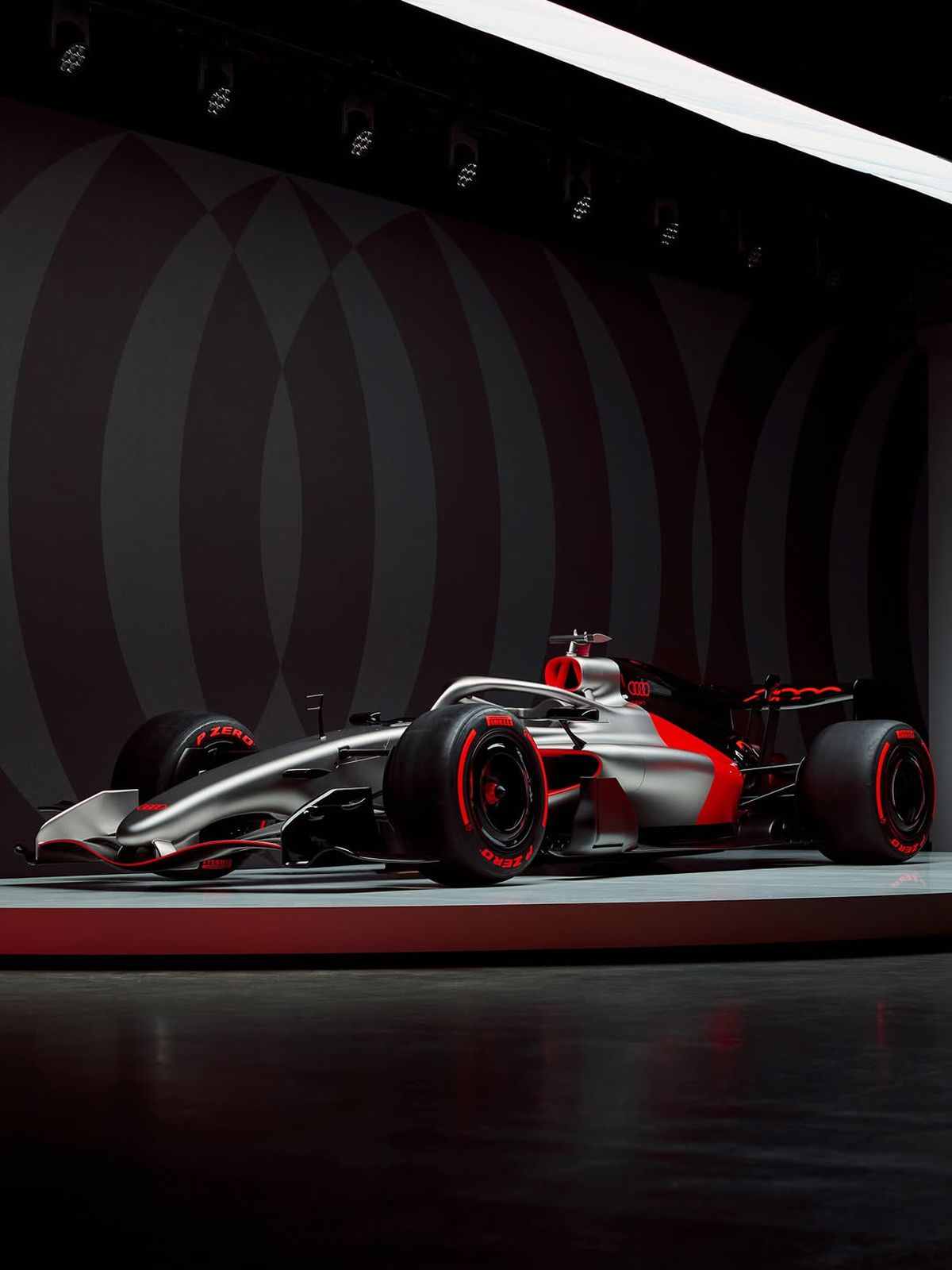 Audi a scos pe circuit noul monopost cu care debutează în Formula 1 » Primele imagini oficiale