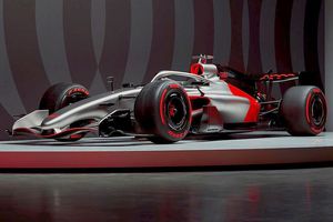 Audi a scos pe circuit noul monopost cu care debutează în Formula 1 » Primele imagini oficiale