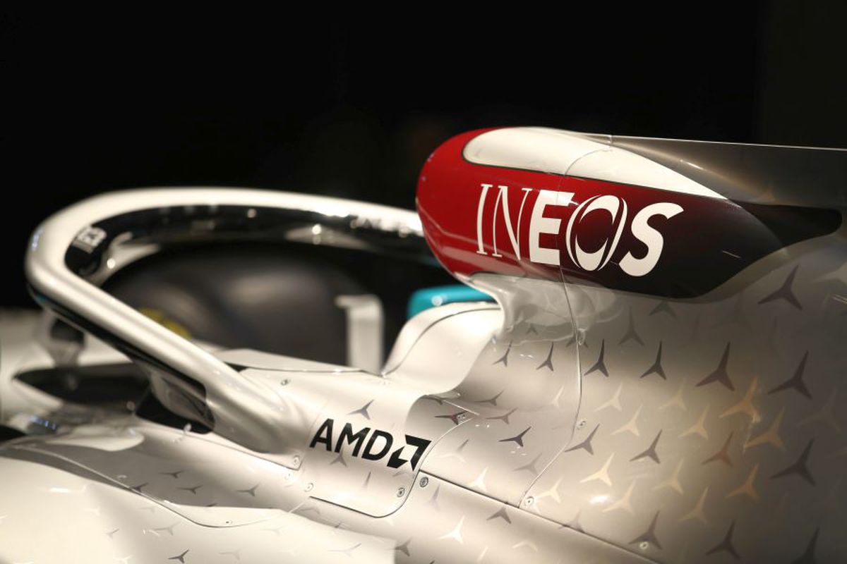 VIDEO + FOTO Mercedes și-a prezentat noul monopost de Formula 1! Sponsor cu cifră de afaceri de 8 miliarde
