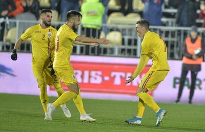 ISLANDA - ROMÂNIA // Staff-ul naționalei se gândește serios la convocarea lui Valentin Mihăilă: „Are calități extraordinare”