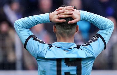 3 fotbaliști importanți care au recunoscut că s-au luptat cu probleme psihice: „Îmi spărgeam sticle în cap”