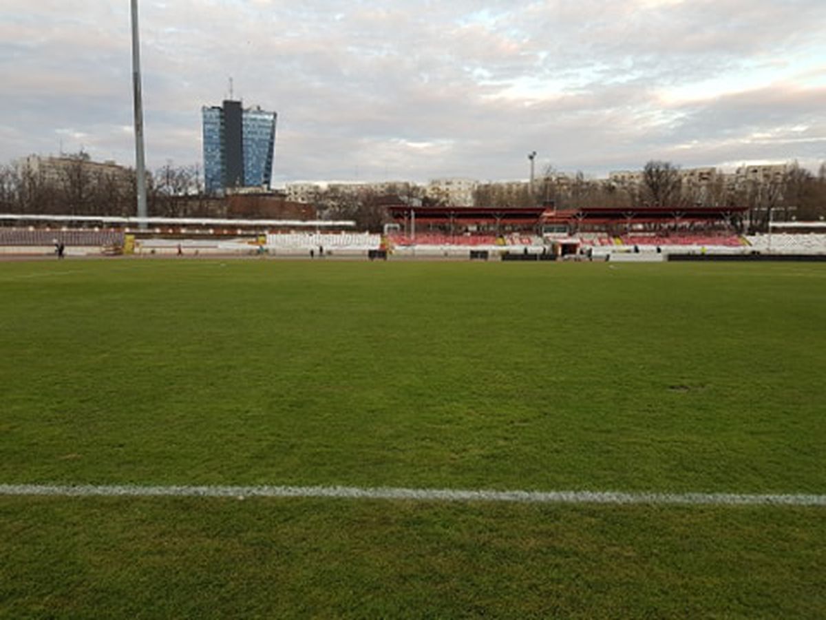 FOTO. Cum arată terenul înainte de Dinamo - FCSB » GSP a inspectat gazonul din Ștefan cel Mare