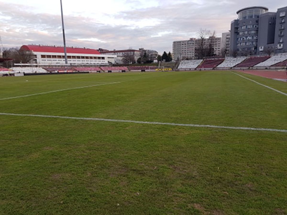 FOTO. Cum arată terenul înainte de Dinamo - FCSB » GSP a inspectat gazonul din Ștefan cel Mare