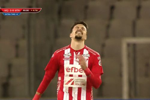 Adrian Petre, după golul marcat în U Cluj - UTA 2-1