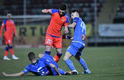 Primele cuvinte ale lui Burlacu, debutant la FCSB la 7 luni de la transfer: „M-am gândit și la retragere”