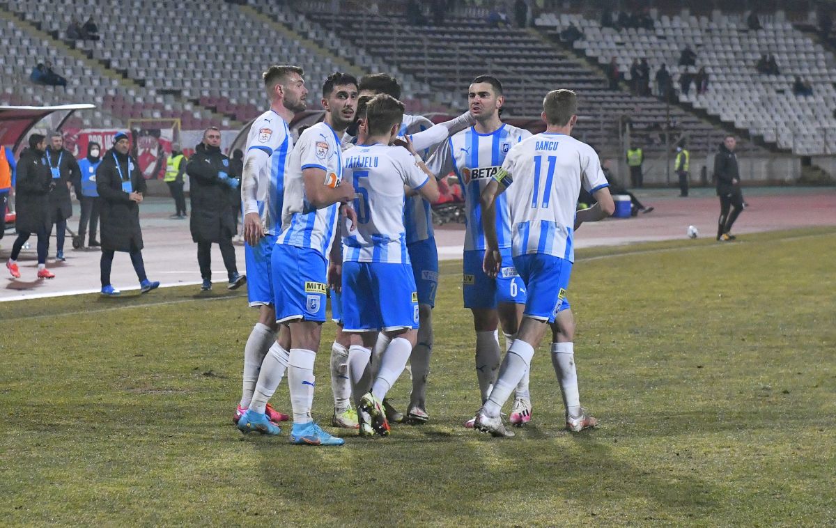 Jovan Markovic are din nou probleme cu greutatea. Cum a fost surprins atacantul Universității Craiova în partida cu Dinamo