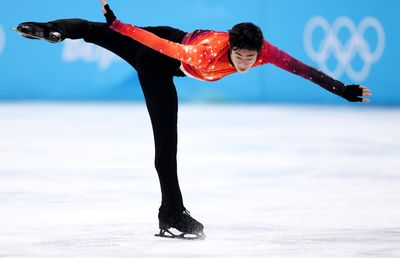 Șahistul cu patine de aur » Nathan Chen a dominat proba masculină: „Nu credeam că sunt în stare să fac așa!”