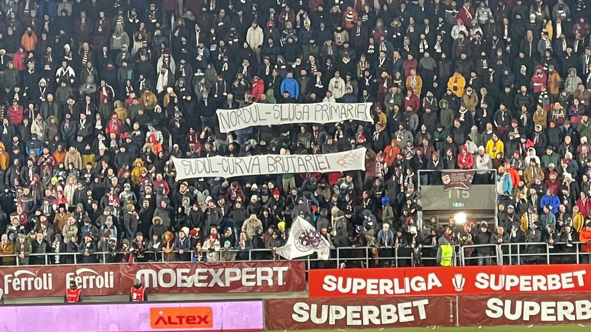 Cum au răspuns giuleștenii scandărilor rasiste venite din galeria lui FCU Craiova: „A ajuns Mititelu să spele cu voi pe jos” » Toate mesajele afișate în Giulești