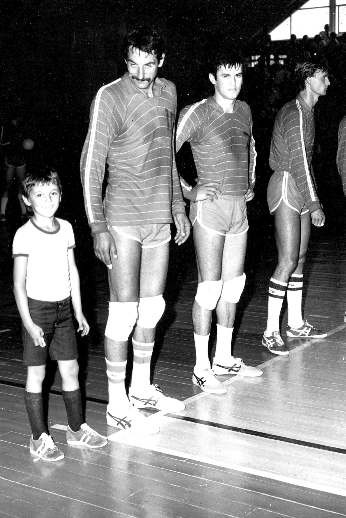 Mircea Tutovan - „Tunarul Europei” la volei