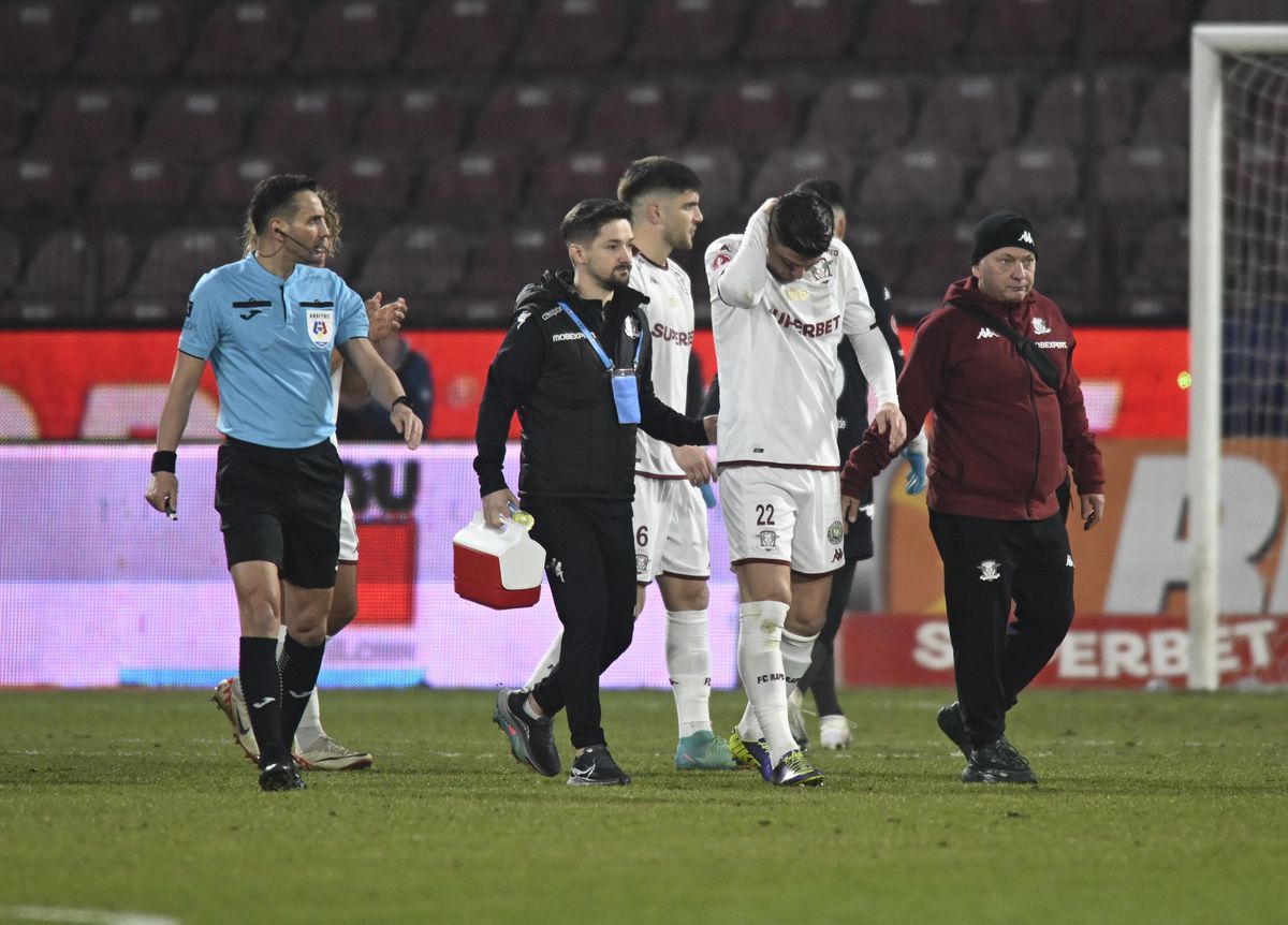Cristian Săpunaru, accidentat în CFR Cluj - Rapid