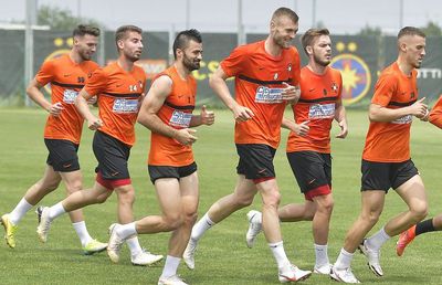 O fostă mare speranță a FCSB, trecută și pe la Farul, în cădere liberă