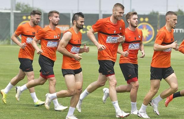 O fostă mare speranță a FCSB, trecută și pe la Farul, în cădere liberă