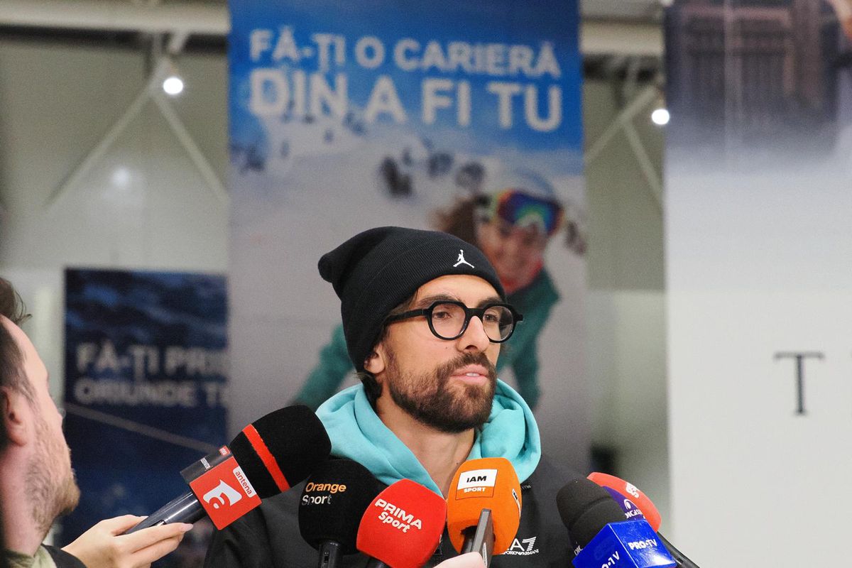 Fericit că a scăpat de FCSB! Andrea Compagno, zâmbitor și relaxat la plecarea spre China: „Ultimele 6 luni au fost foarte grele” » Ce spune de Becali