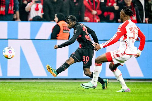 Jeremie Frimpong, marcând golul de 3-0 pentru Bayer Leverkusen / Foto: Imago Images