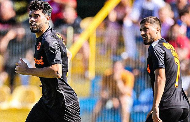 Mihai Roman II s-a întors în România » A fost prezentat la noua echipă