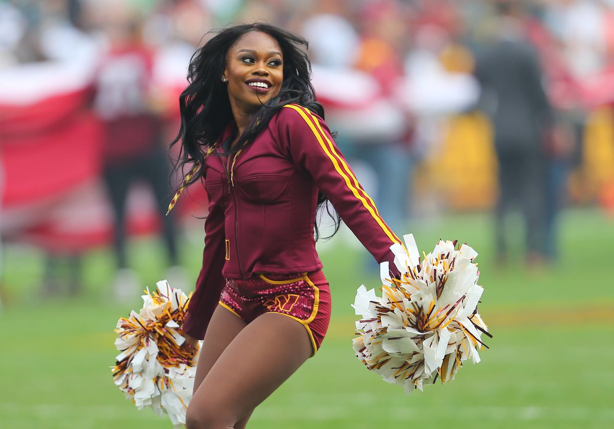 9 reguli ciudate pe care majoretele din NFL sunt obligate să le respecte » Ce articol vestimentar e INTERZIS și în timpul liber!