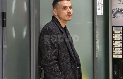 Fotbalistul dorit de Mutu la CFR Cluj, în tribune la înfrângerea cu Rapid » Cum l-au surprins reporterii GSP