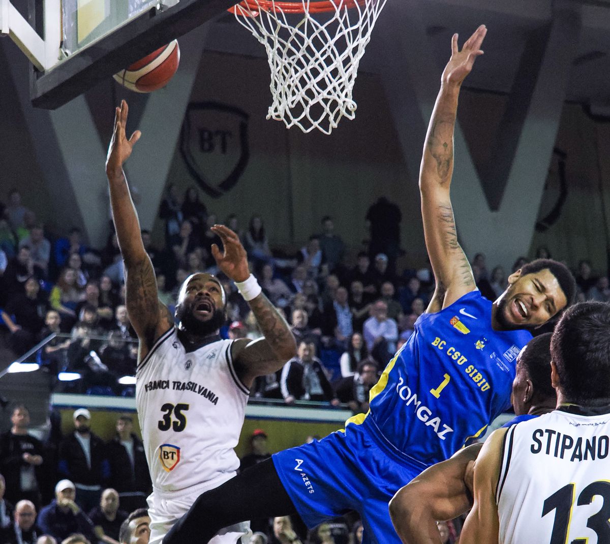FOTO U BT Cluj Napoca baschet