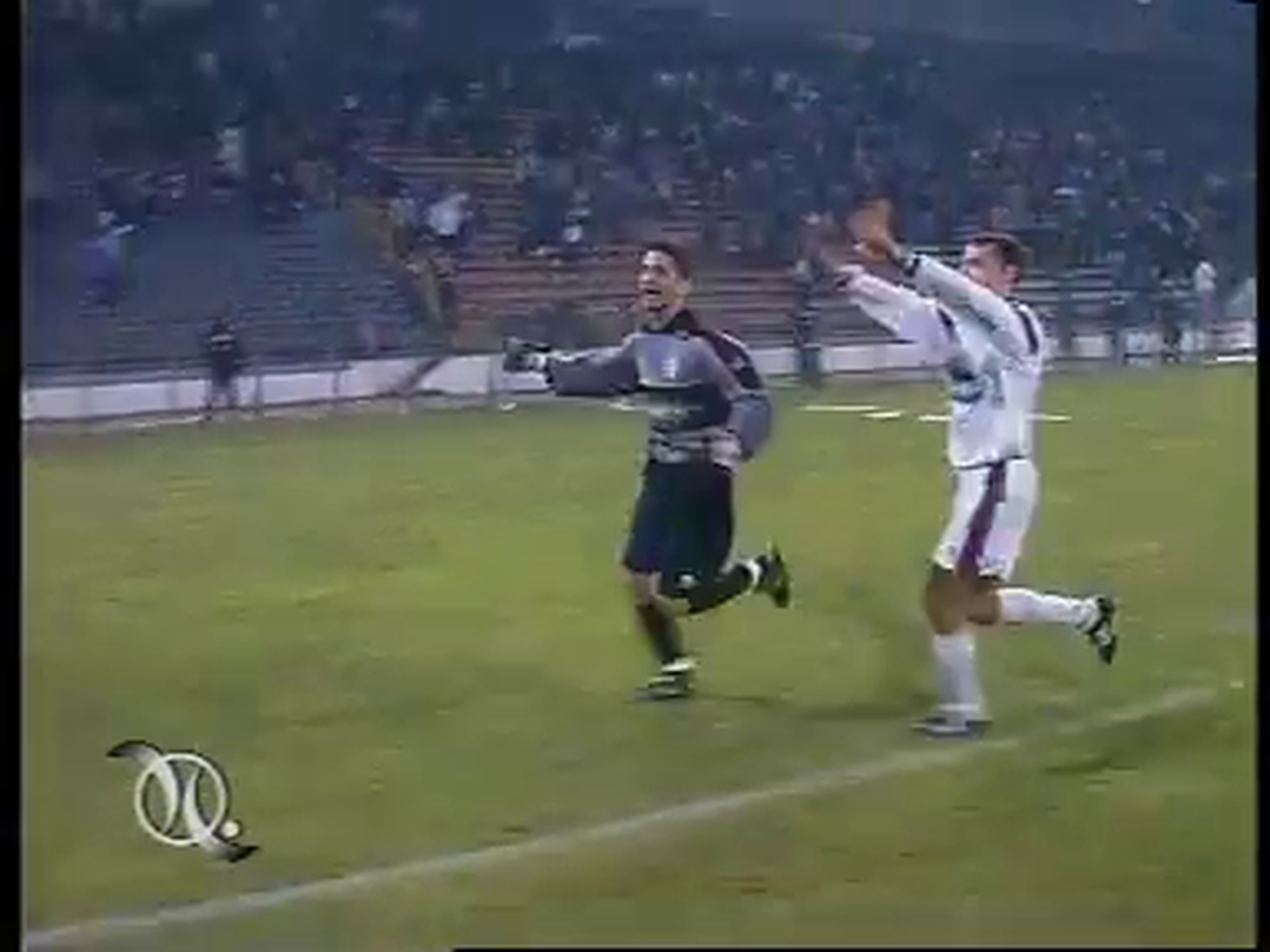 Răzvan Lucescu - steag Rapid vs Steaua, pe Ghencea