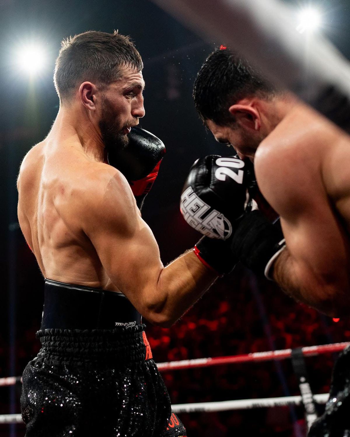 Bogdan Juratoni a revenit în box și a câștigat cel mai mare cec din carieră: „Îmi prind tare bine banii!” » Angajat în trupele speciale, are planuri mari pentru 2025