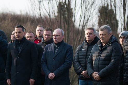 Xavi Pascual, fostul antrenor al lui Dinamo (dreapta). FOTO: Facebook Veszprem Handball Club