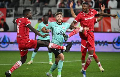 În ultima zi de mercato, echipa din Superligă s-a despărțit de „cel mai bun număr 10 din țară”