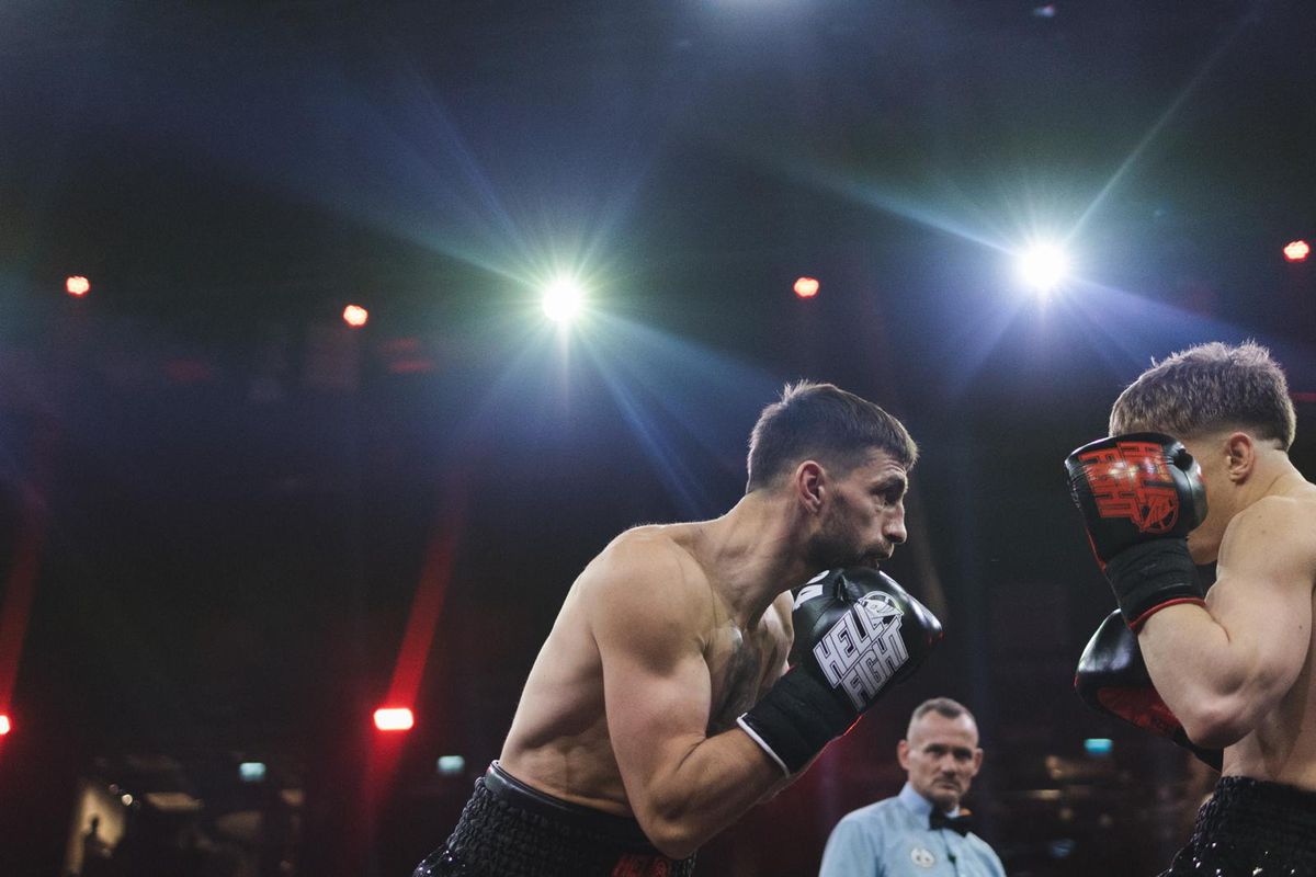 Bogdan Juratoni a revenit în box și a câștigat cel mai mare cec din carieră: „Îmi prind tare bine banii!” » Angajat în trupele speciale, are planuri mari pentru 2025