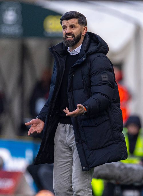 Miron Muslic, antrenorul lui Plymouth. FOTO: Imago