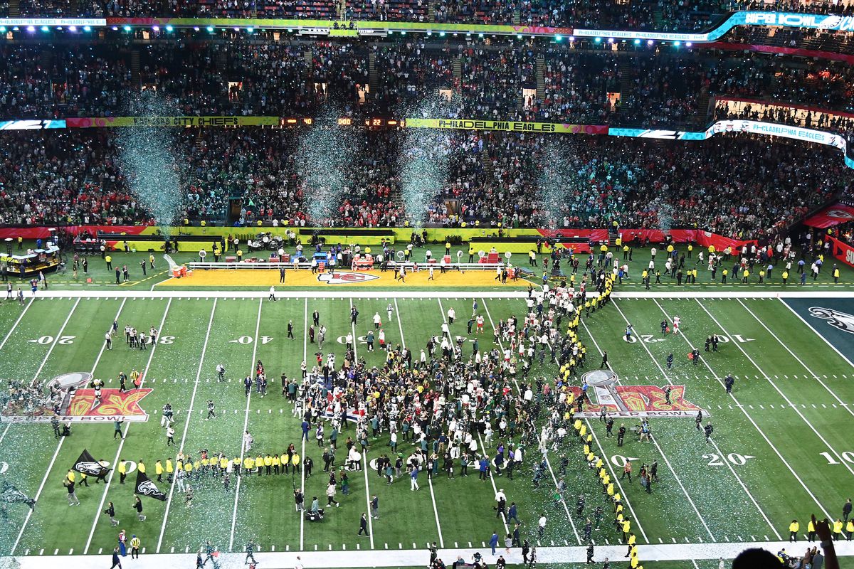 Philadelphia Eagles, marea câștigătoare a Super Bowl, după o evoluție care i-a lăsat pe adversari fără replică