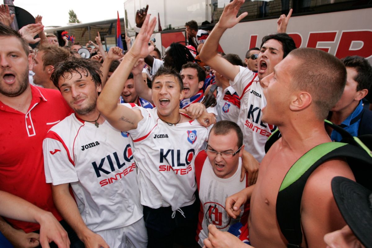 Ilie Bolojan și scenele uitate de timp descoperite în arhiva GSP: în stradă cu suporterii la promovarea-fantomă » Momentul în care a stârnit furia comunității