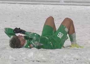 Fotbal în Ice Age » Imagini incredibile la meciul din Cupa României