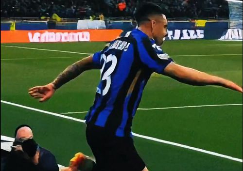 Lautaro Martinez apare în videoclipul de celebrare a golul nr. 171 la Inter cu numărul 23 al lui Nicolo Barella / Foto: X Inter