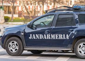„A aruncat o bancnotă de 200 de lei jandarmilor”, la Dinamo - Craiova. Ce a pățit după acest gest