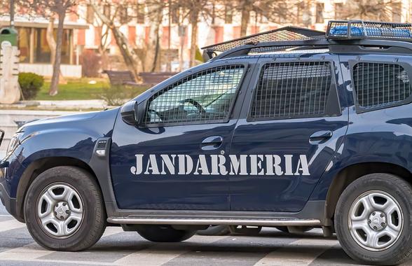„A aruncat o bancnotă de 200 de lei jandarmilor”, la Dinamo - Craiova. Ce a pățit după acest gest