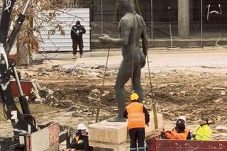 Legendarele statui din Parcul Sportiv Dinamo au fost ridicate