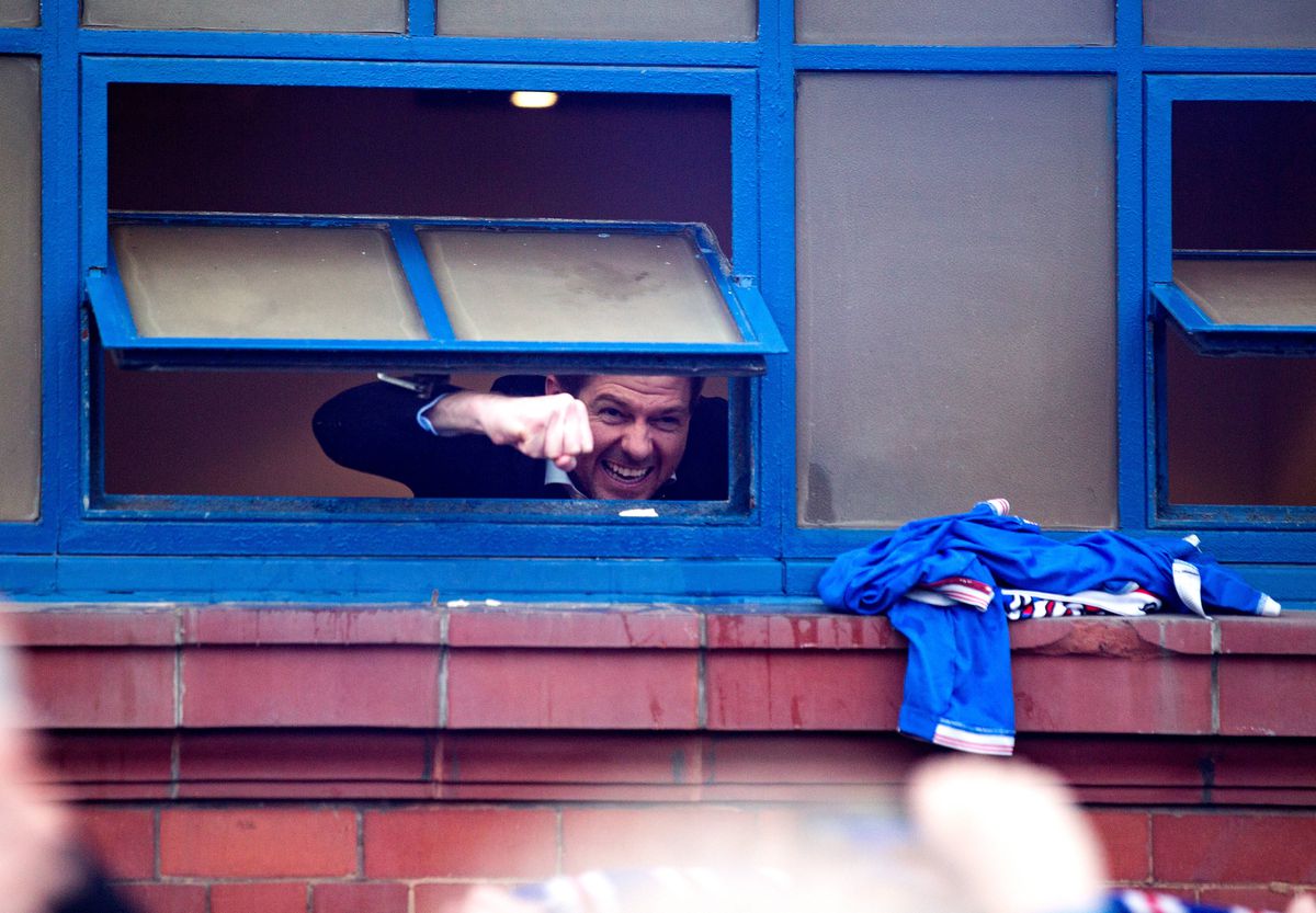 Cine va fi noul antrenor al lui Celtic după titlul cucerit de Rangers? Fostul rival al lui Steven Gerrard, numele vehiculat pentru banca echipei