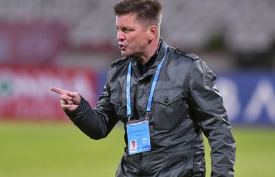 Fostul antrenor de la Dinamo n-are milă de echipa din Ștefan cel Mare: „Amatorism total!” + Se îndoiește de Uhrin: „E o problemă”