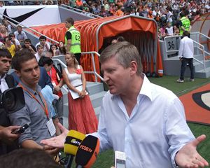 Akhmetov a pierdut 6 miliarde $ de la startul războiului și dă detalii sfâșietoare: „Oamenii topesc zăpada ca să rămână în viață! Toată averea o folosesc în acest război”