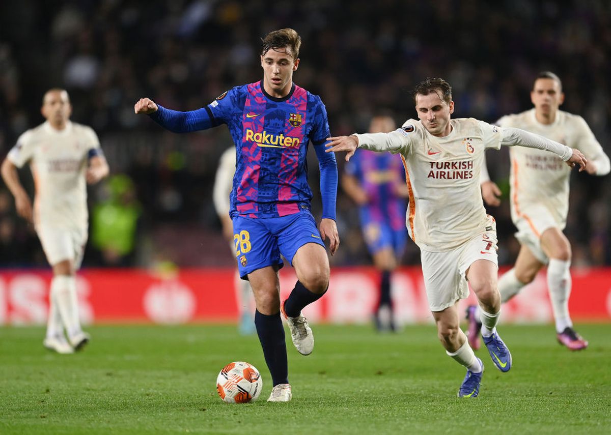 Galatasaray a supraviețuit » Ce moment: Cicâldău vs. Barcelona pe Camp Nou!