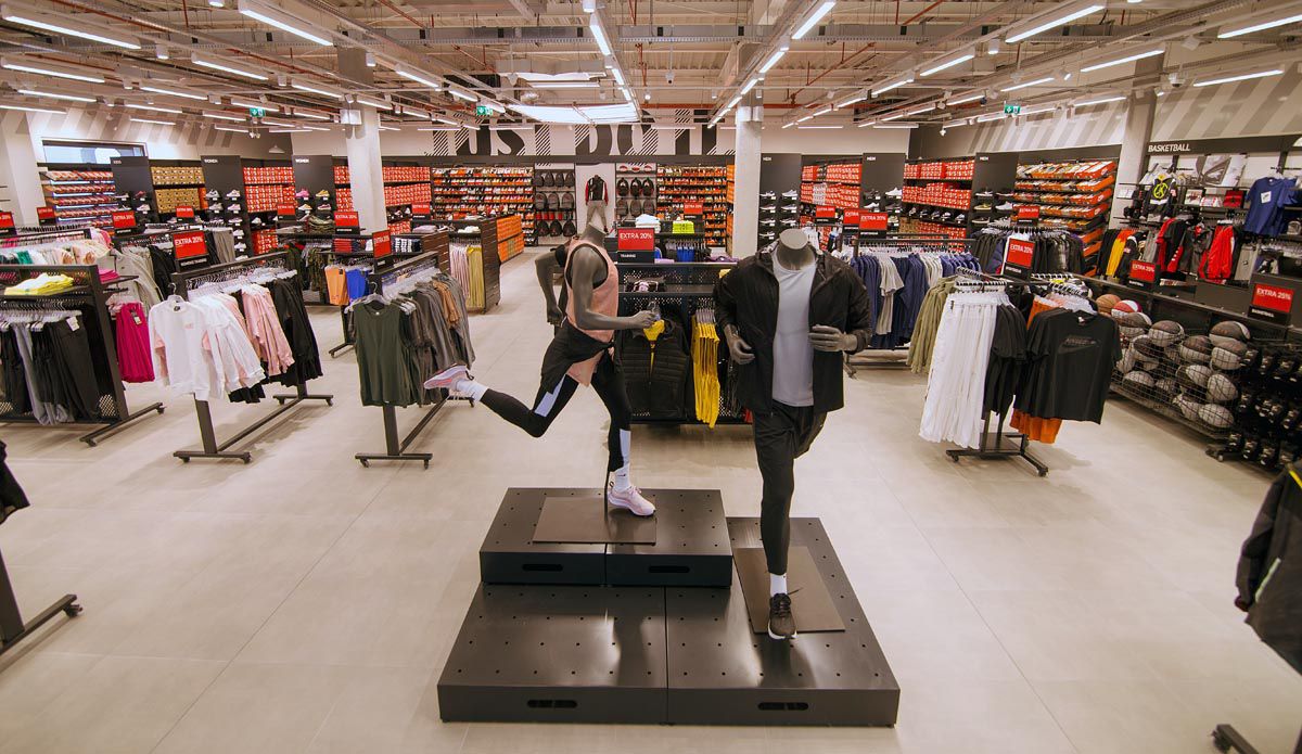 Distribuitorul Nike în Romania, Sport Time Trade deschide un nou magazin Nike Outlet in Fashion House Pallady