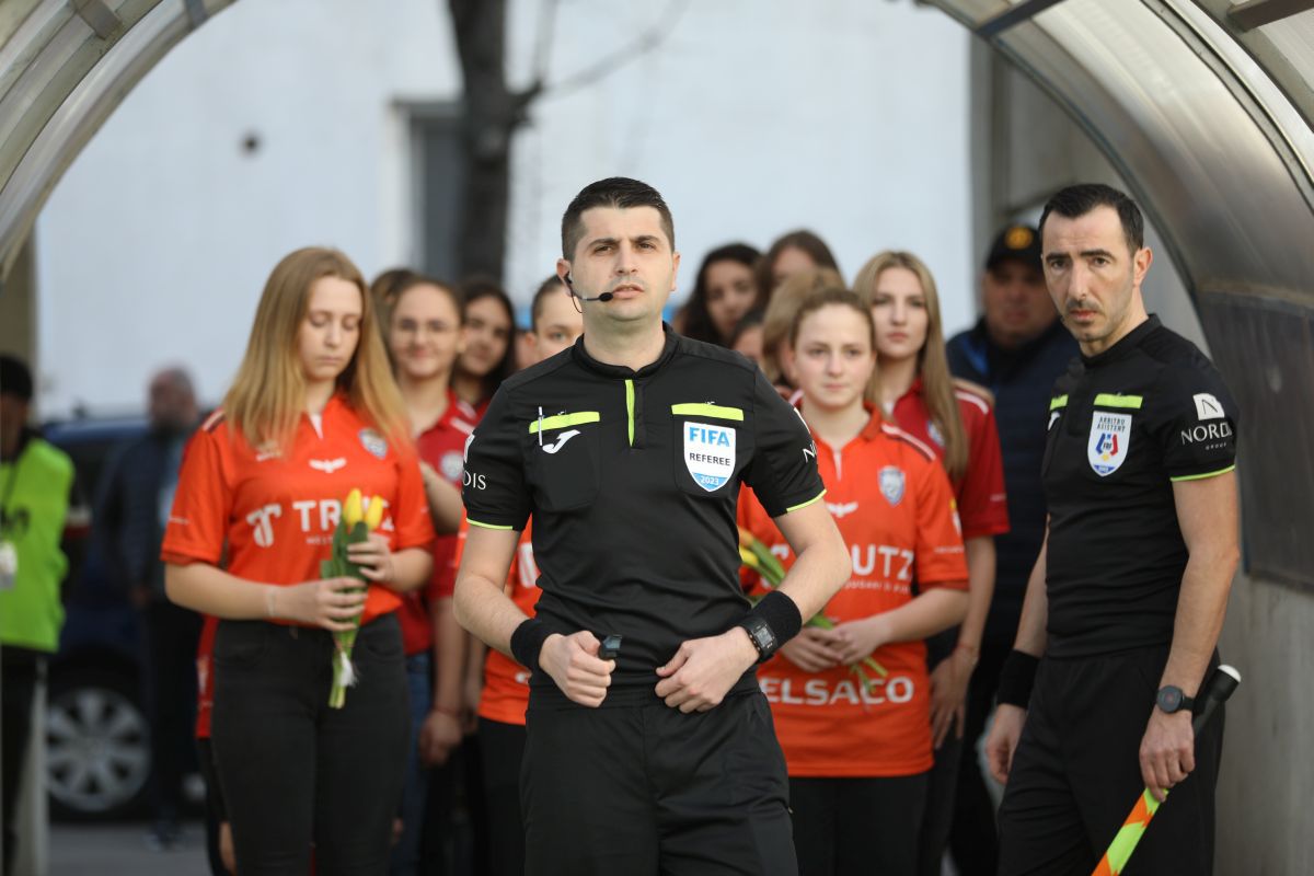 FC Botoșani - CS Mioveni, în ultima etapă a sezonului regular din Liga 1