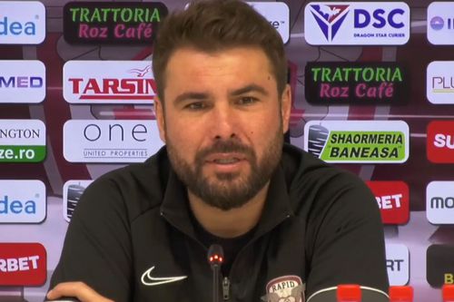 Adrian Mutu (44 de ani), antrenorul Rapidului și fost tehnician al oltenilor în perioada mai - octombrie 2021, și-ar dori ca FCU Craiova să se califice în play-off.
