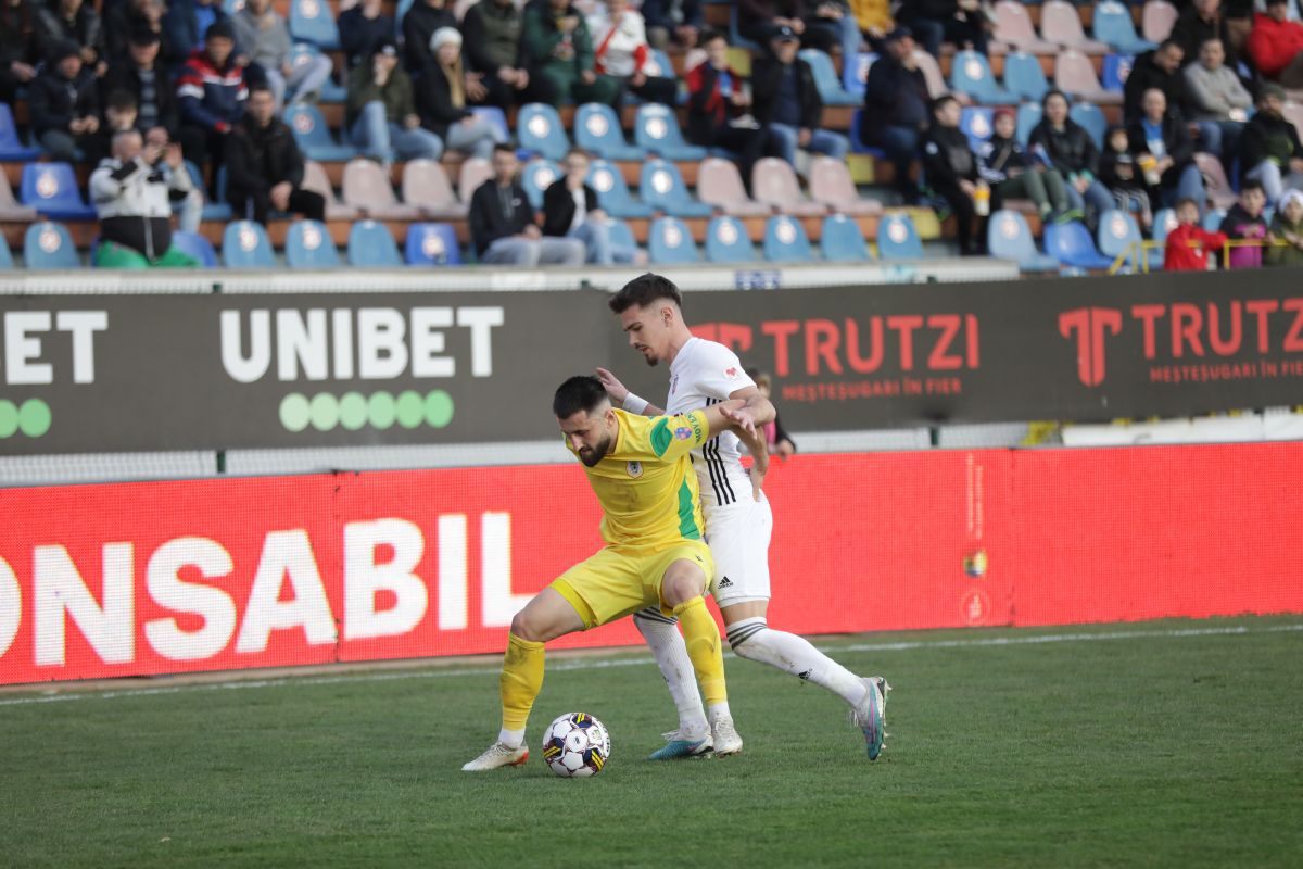 FC Botoșani - CS Mioveni, în ultima etapă a sezonului regular din Liga 1