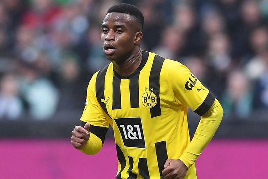 Youssoufa Moukoko ar fi cu 4 ani mai în vârstă. Foto: Imago Images