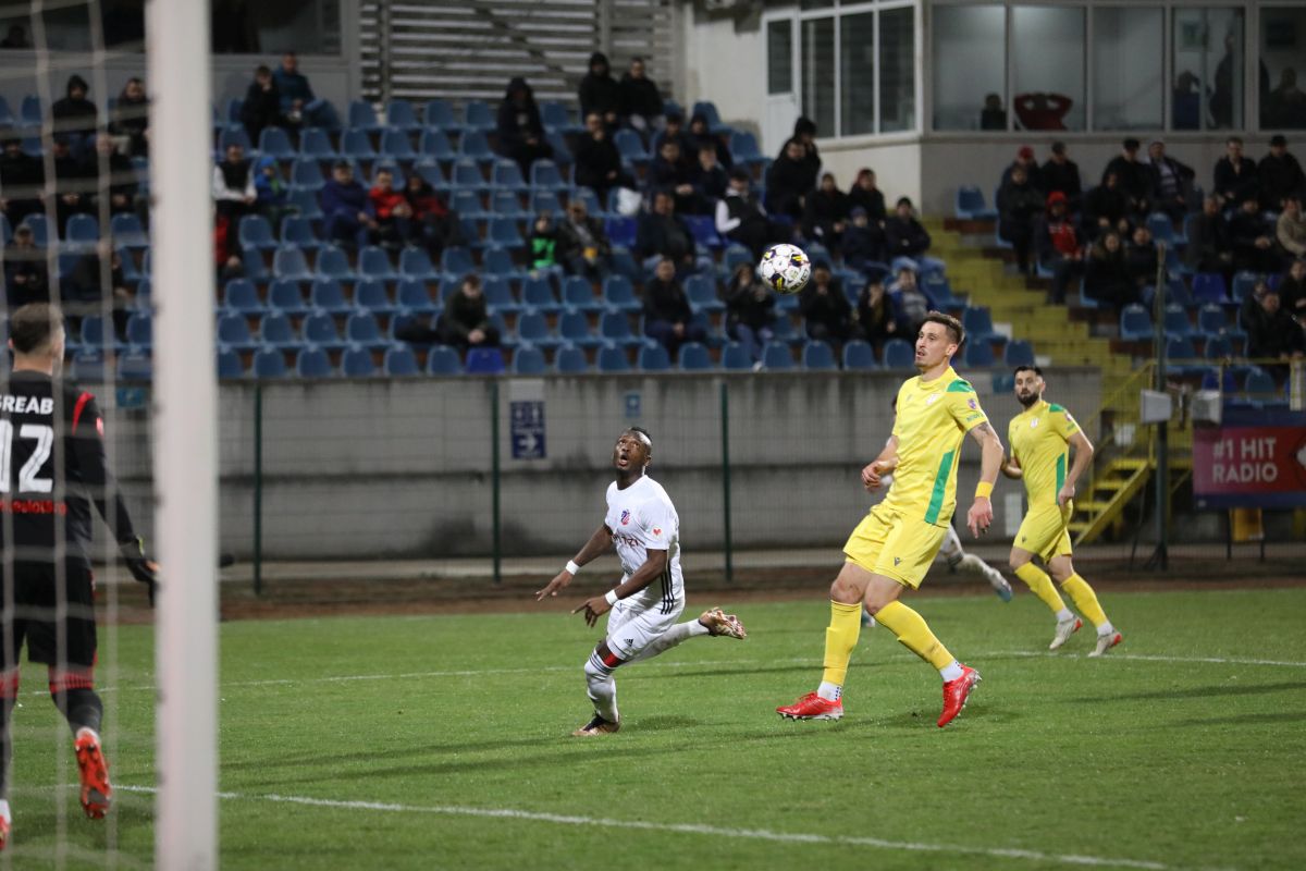 FC Botoșani - CS Mioveni, în ultima etapă a sezonului regular din Liga 1
