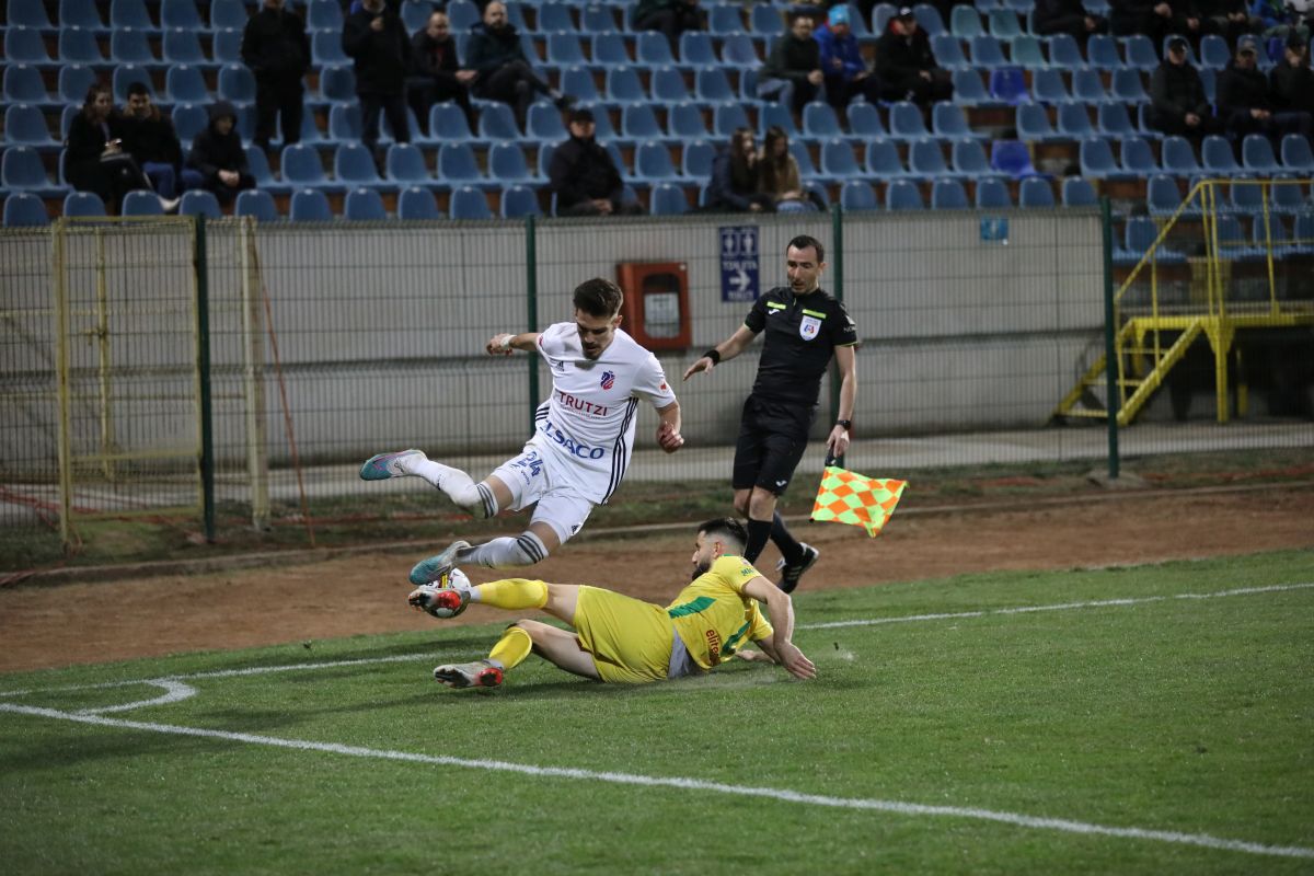 Flavius Stoican, după FC Botoșani - CS Mioveni 1-1: „Nu vreau să picăm din punct de vedere emoțional sau al atitudinii”