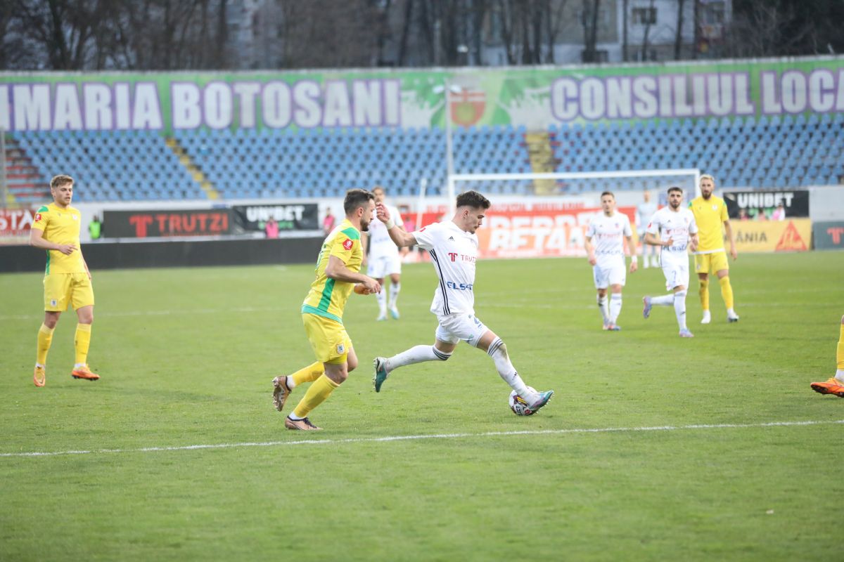 FC Botoșani - CS Mioveni, în ultima etapă a sezonului regular din Liga 1