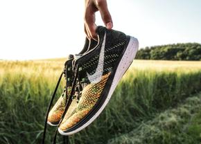Cum să alegi corect o pereche de adidași pentru alergat