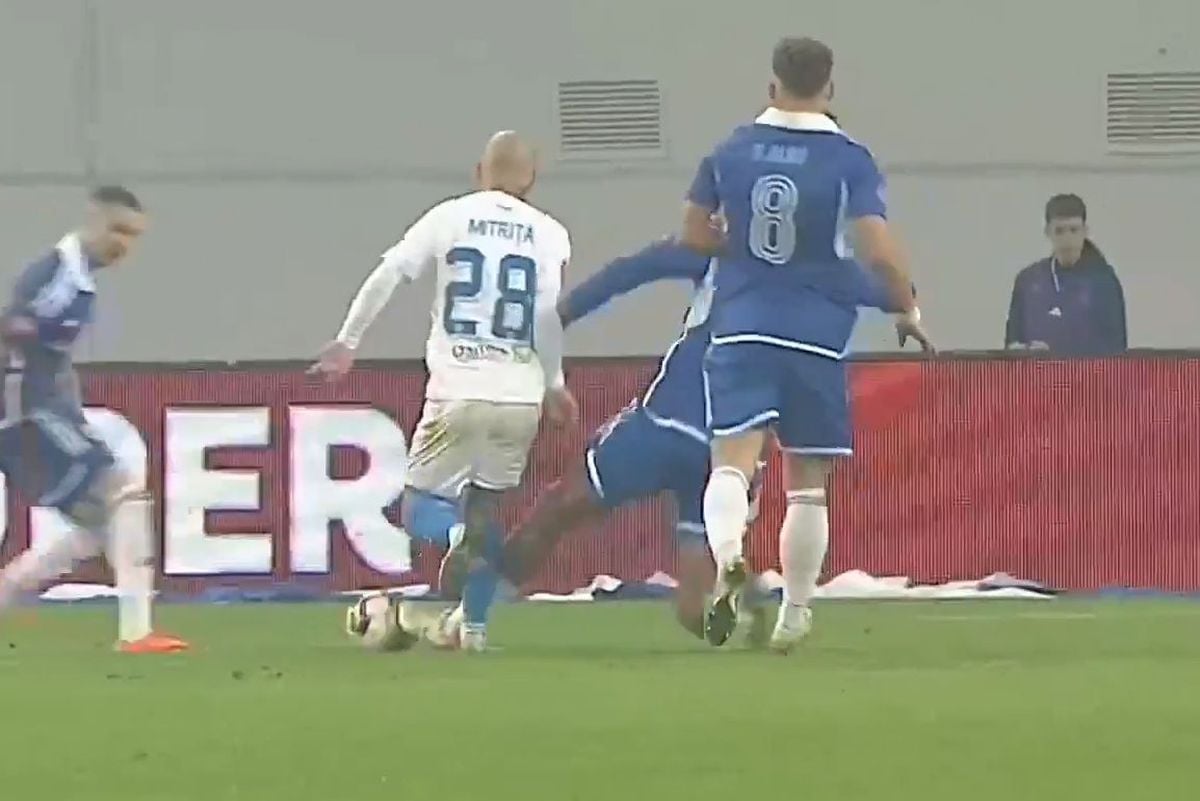 Fază controversată în derby-ul Craiovei: CSU a cerut penalty la Mitriță! De ce nu a intervenit VAR